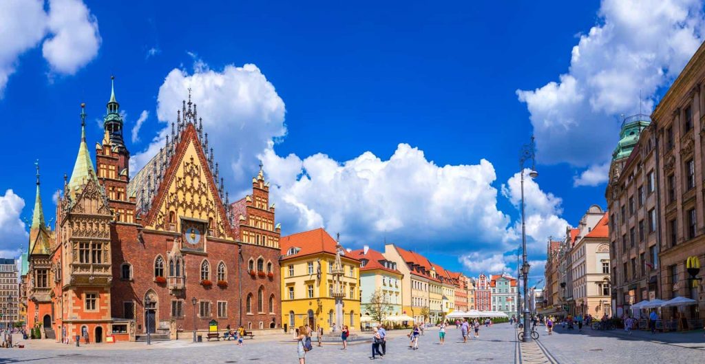 Wycieczki na Stare Miasto Wrocław – biuro Podróży